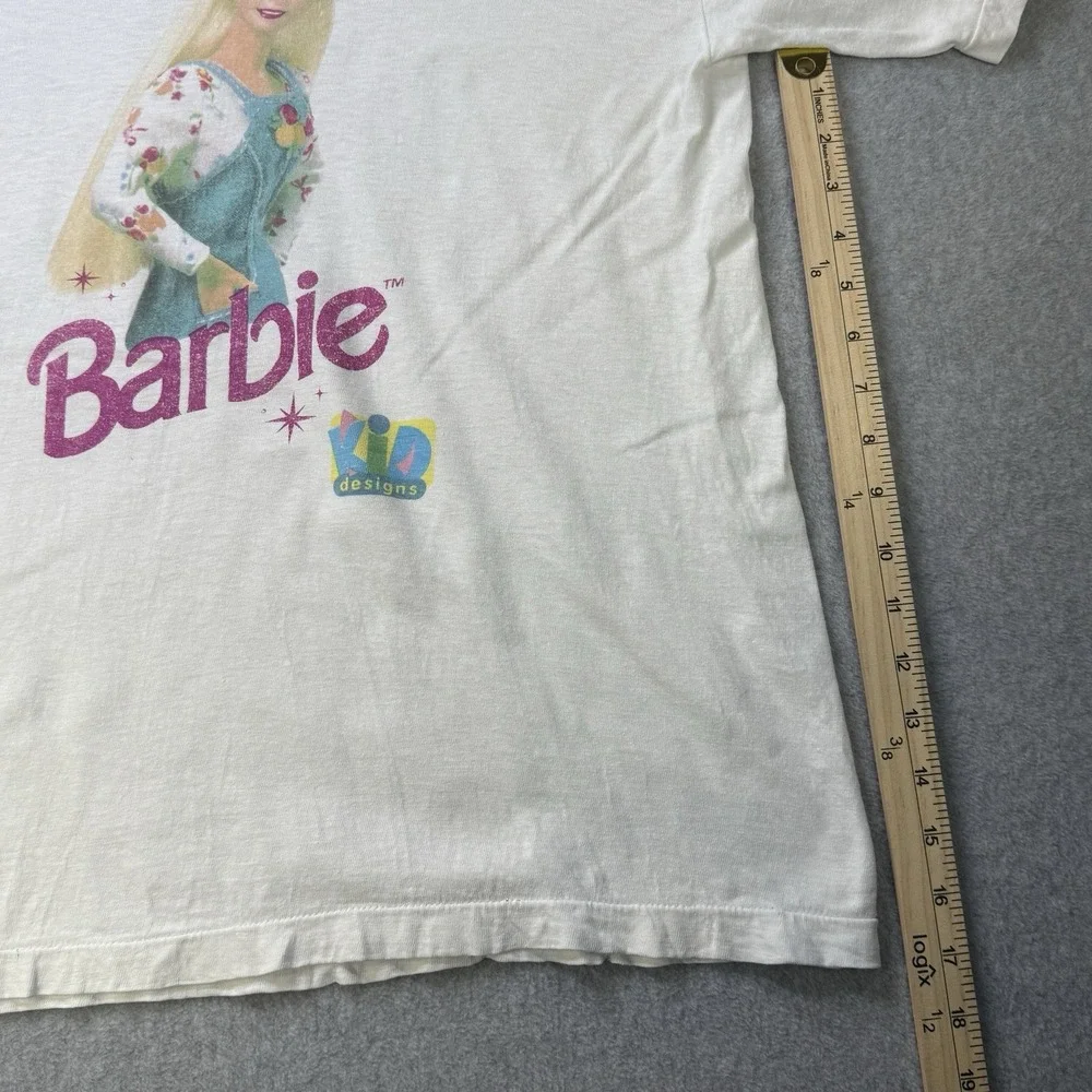 Vintage 90s Barbie Graphic T-Shirt Kid Designs Tee M Y2K Mattel‎